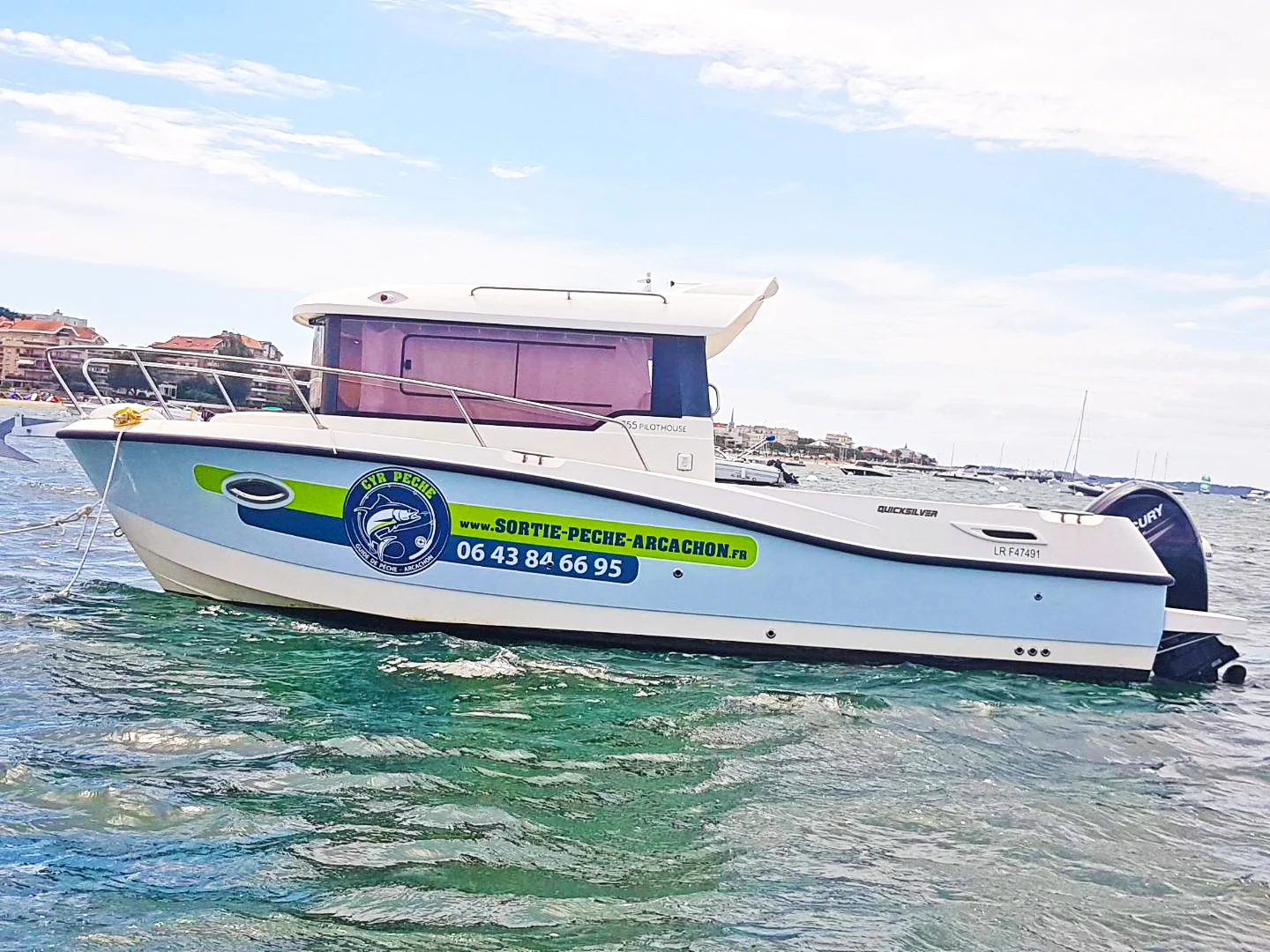 photo bateau cyr peche guide sortie peche en mer bassin arcachon et cap ferret